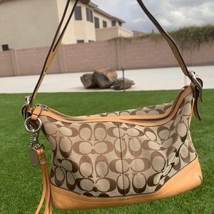 AUTHENTIC Coach hobo bag
